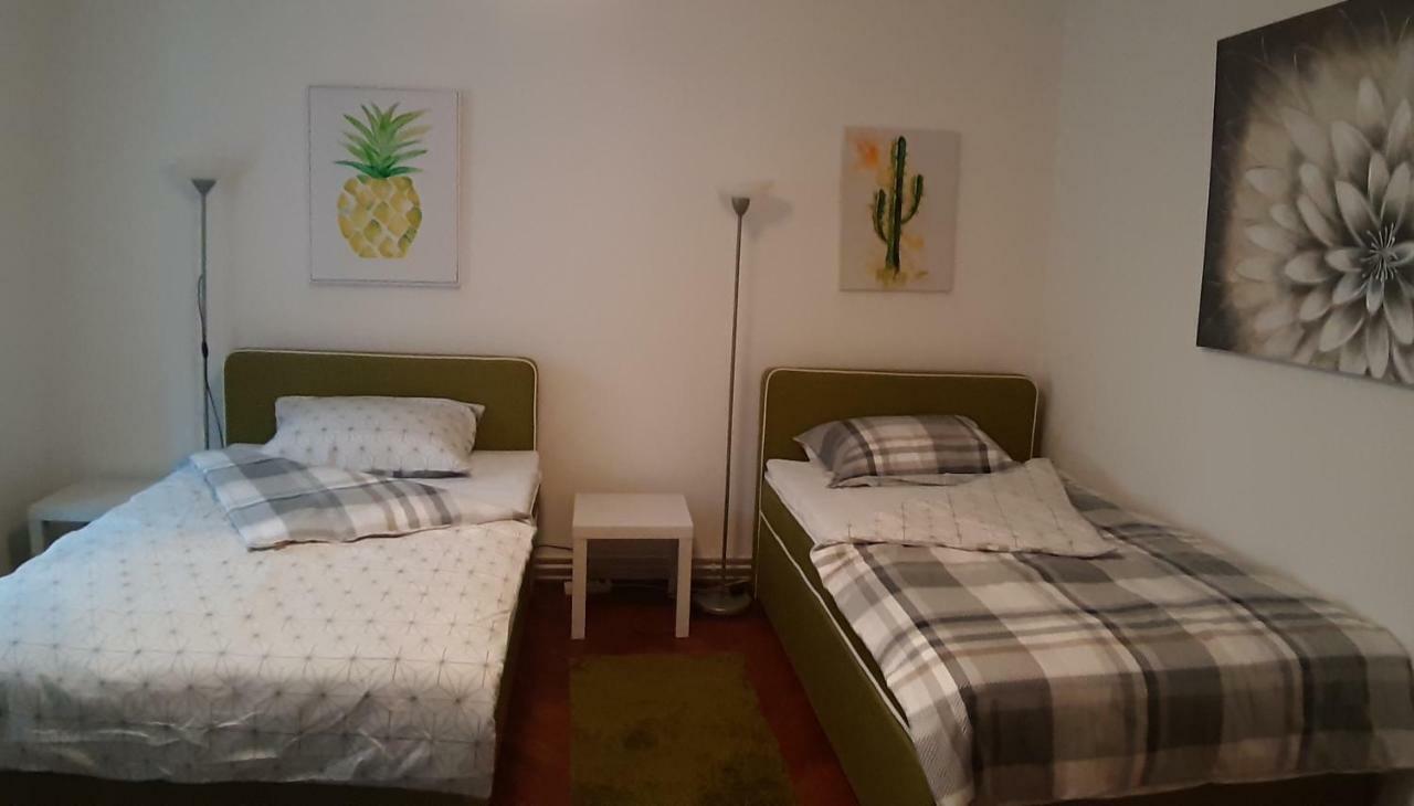 자그레브 Apartman Pozeg 아파트 외부 사진